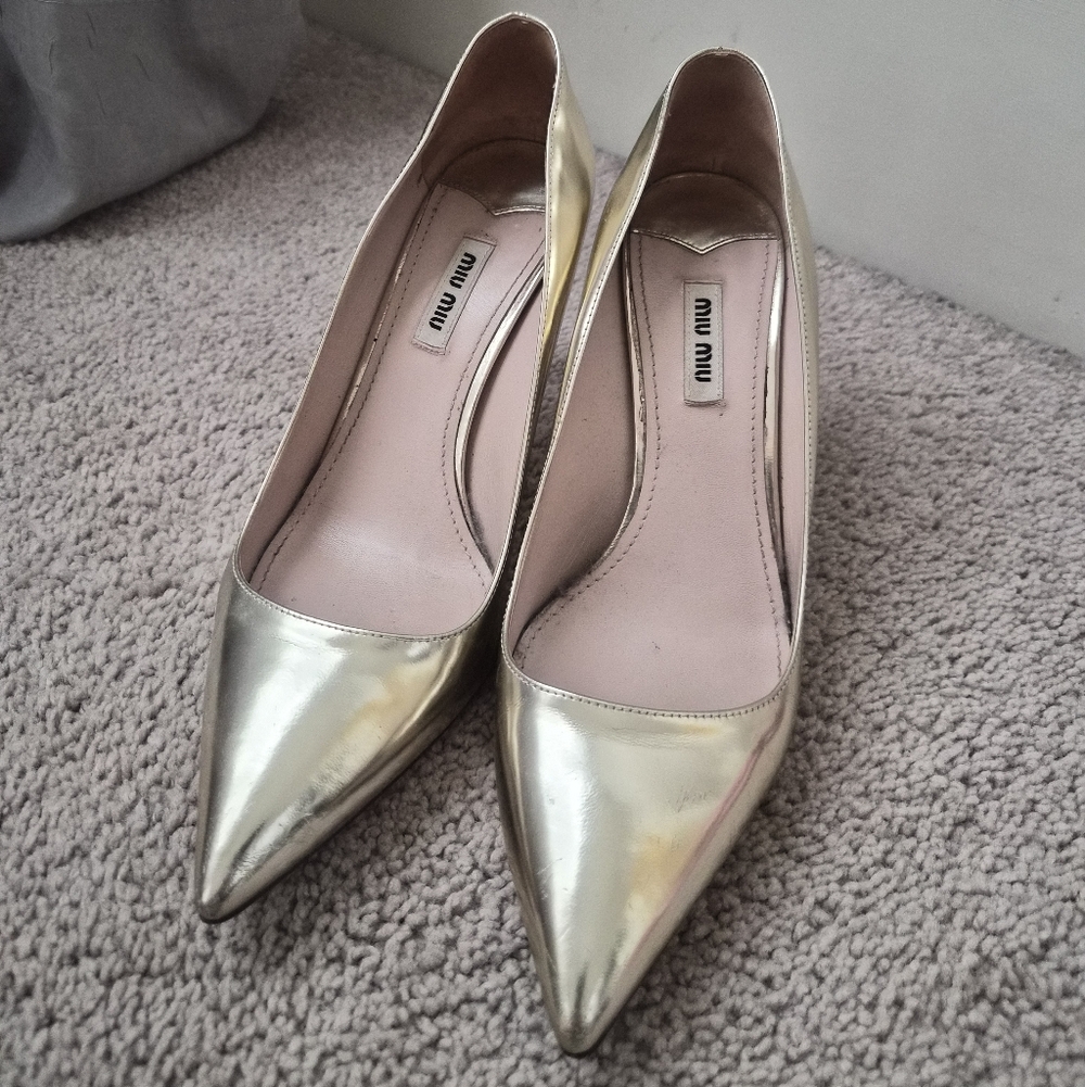 Miu Miu Champain Mirror Gold Glitter Sole Pumps Size 39.5